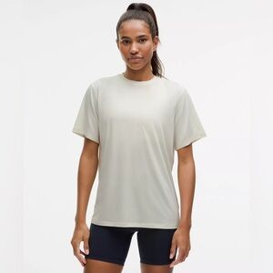 Lululemon Jersey Training Short-Sleeve Shirt in Bone - Size 8